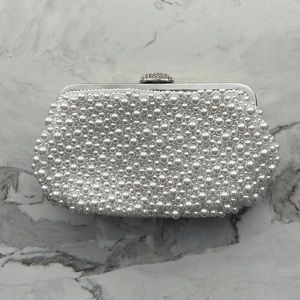 Wedding clutch